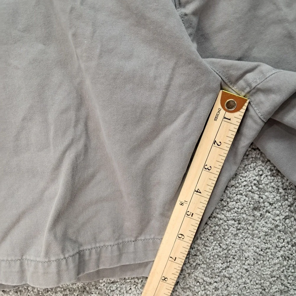 Eddie Bauer Mens Legend Wash Chino Shorts Size 40 Gray Outdoor Casual 7613